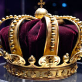 王冠の意味とメッセージ